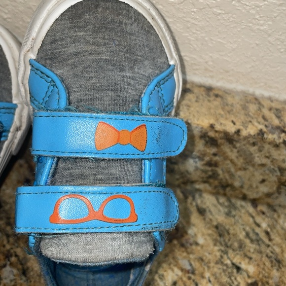 Blippi licensed hook and loop fastener sneakers size toddler 7 - Picture 2 of 7